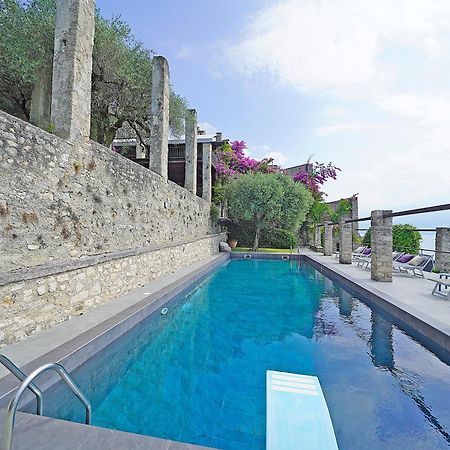 Villa Rachele: Stunning Luxury Villa In Centre Gargnano With Private Pool And Breathtaking Views 외부 사진