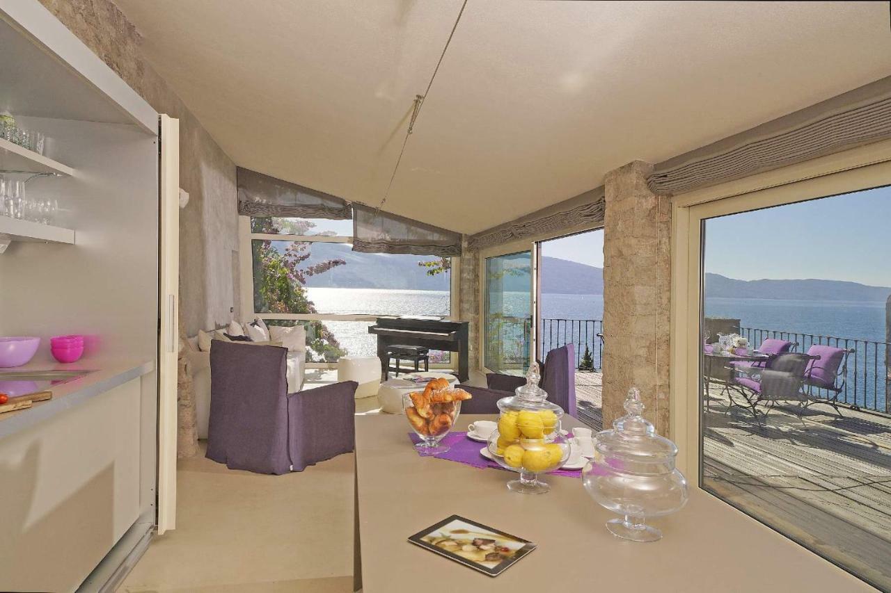 Villa Rachele: Stunning Luxury Villa In Centre Gargnano With Private Pool And Breathtaking Views 외부 사진