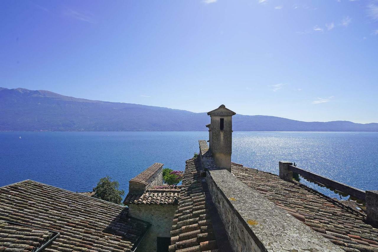 Villa Rachele: Stunning Luxury Villa In Centre Gargnano With Private Pool And Breathtaking Views 외부 사진
